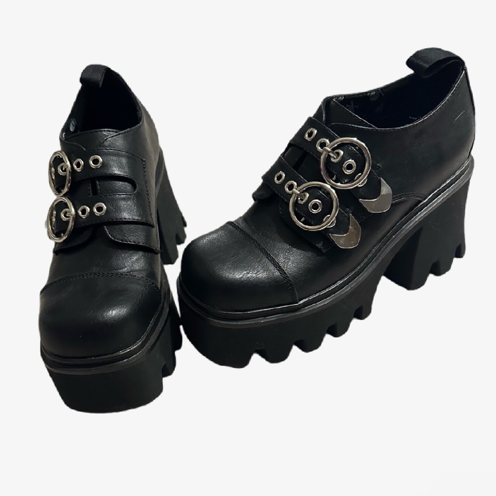 LAMODA platform Mary Jane’s